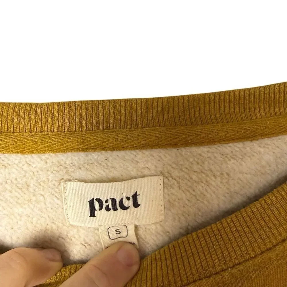 Pact crew neck size small